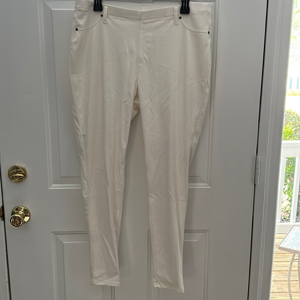 Ivory leggings